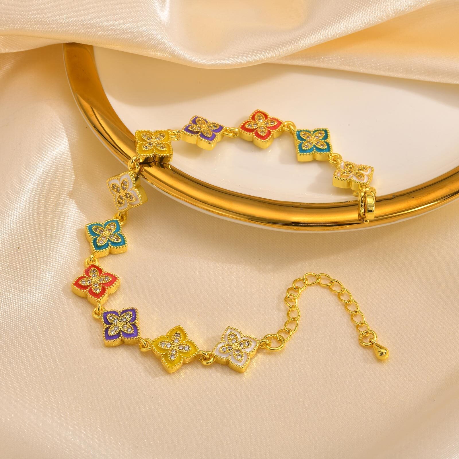 Aureline™ Luna Clover Bracelet